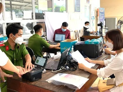Từ 15/12, không thực hiện đúng quy định về cấp đổi thẻ căn cước sẽ bị phạt đến bao nhiêu tiền?
