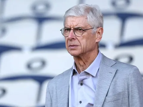 Arsene Wenger đưa ra nhận định gây sốc về Liverpool