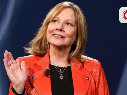 Người phụ nữ từng là nhân viên kiểm tra linh kiện, nay trở thành nữ CEO đầu tiên của ngành xe hơi Mỹ