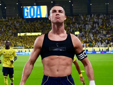 Thế giới sắp không còn được thấy Ronaldo đá bóng nữa rồi!