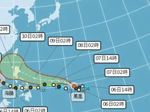 “Quái vật” Phượng hoàng hình thành, cảnh báo bão mạnh cấp siêu bão