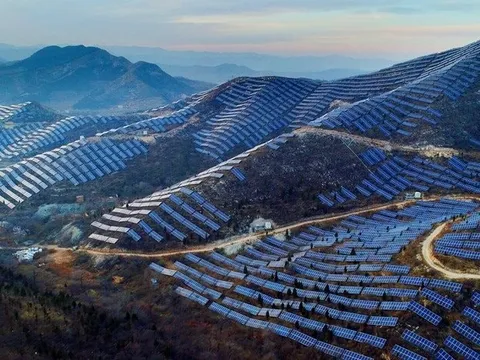 Nơi "phong ấn sức mạnh vĩ đại" của Trung Quốc trên độ cao 3000m: Bao kỳ tích cả thế giới nể phục đến từ đây