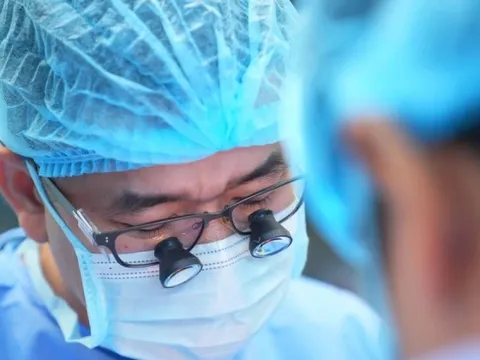 Ca ghép gan của vợ cho chồng tạo dấu mốc đặc biệt