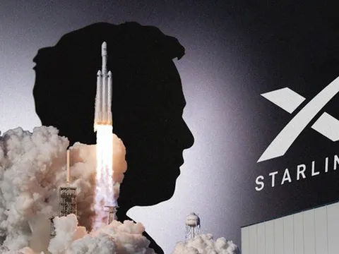 Vệ tinh bí ẩn của Elon Musk phát tín hiệu lạ khiến giới khoa học bối rối