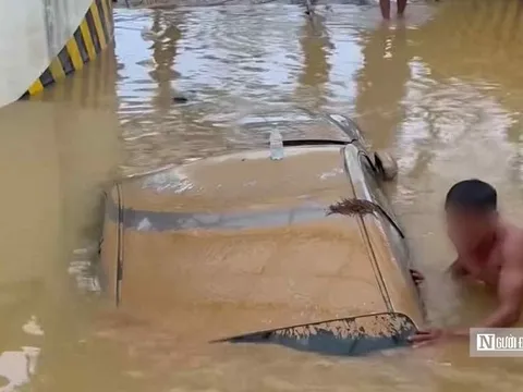 Bài học kinh nghiệm giúp chủ xe ô tô giảm thiệt hại trong mùa mưa lũ