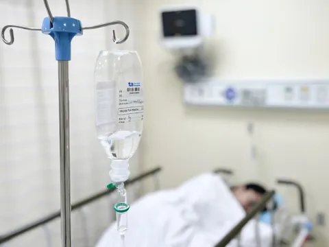 Thêm nhiều người nghi bị ngộ độc do ăn bánh mì ở phường Hạnh Thông, TP HCM