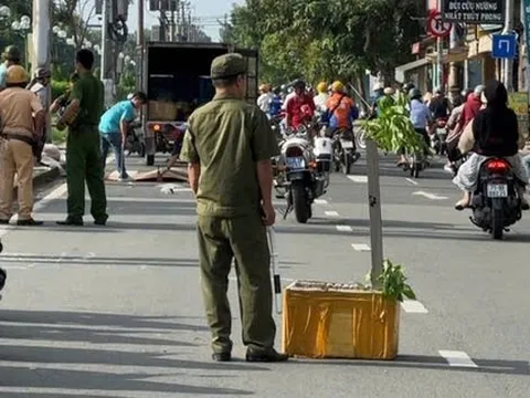 Người đàn ông tập thể dục tử vong khi băng qua đường ở TP HCM