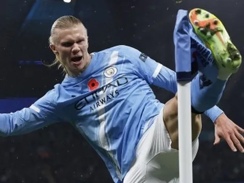 Kết quả Ngoại Hạng Anh: Man City thắng đậm Liverpool