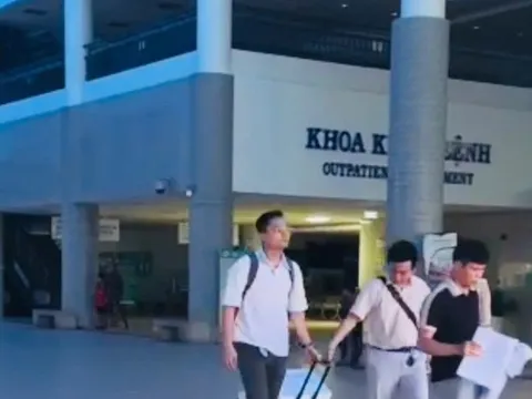 Xuyên đêm hộ tống 5 bộ phận tạng của nam thanh niên đi cứu người