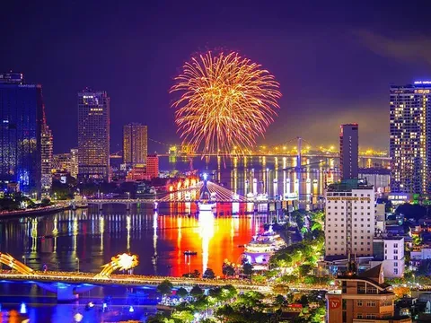 "Miền đất hứa" mới lộ diện: Dòng tiền đầu tư ồ ạt chảy về một khu vực ở miền Trung