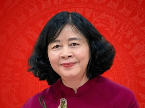 Bà Bùi Thị Minh Hoài làm Phó Chủ tịch Hội đồng Bầu cử quốc gia