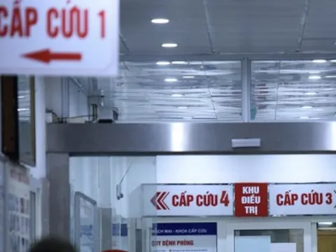 Nhiều công nhân ở TP.HCM nhập viện sau bữa trưa căng tin