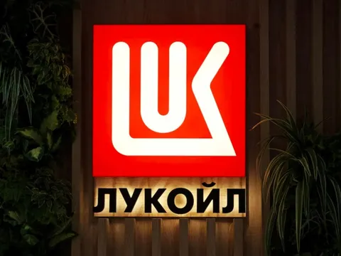 Nga 'chịu thua' trong vòng trừng phạt mới: 'Đại gia' dầu khí lớn thứ 2 Nga rút lui toàn bộ hoạt động tại dự án trữ lượng 13 tỷ thùng dầu, Mỹ và EU 'mừng thầm'