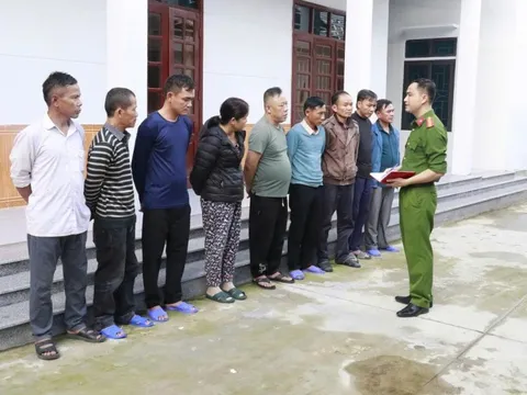 Bắt Nguyễn Thị Kim Dung sinh năm 1973