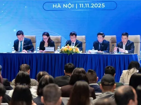 FLC đang rốt ráo thuê, mua máy bay