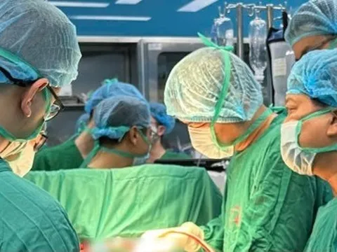Lần đầu Việt Nam thực hiện thành công 2 ca ghép phổi trong một ngày