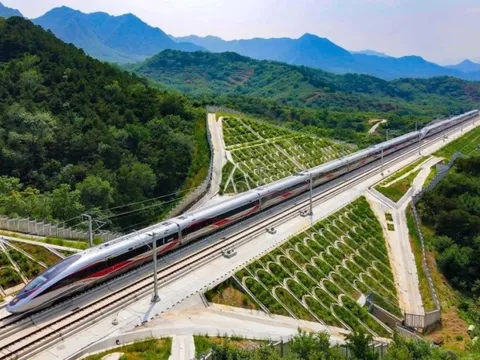 Hiện đại hóa đường sắt: Vì sao Việt Nam không tìm công nghệ đắt nhất?