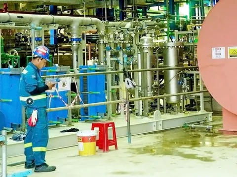 Đề xuất dự án điện khí LNG nhập khẩu được hưởng bao tiêu 75% trong 15 năm