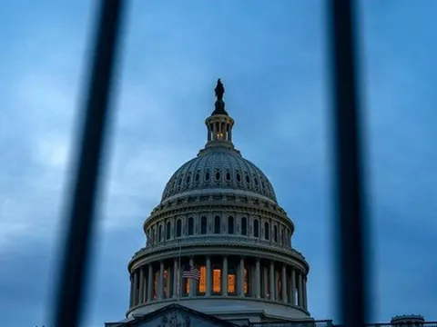 Nóng: Tổng thống Donald Trump ký luật ngân sách, chính phủ Mỹ mở cửa lại