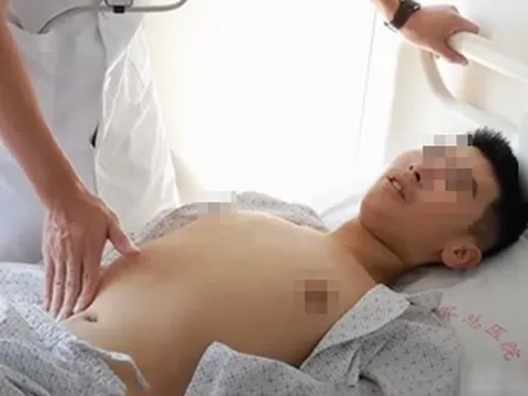 Chàng trai 30 tuổi trí tuệ tụt xuống như trẻ lên 3 vì thói quen nhiều người làm hàng đêm