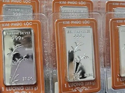 Giá bạc hôm nay 15-11 giảm rất mạnh, giới đầu tư "sốc nặng"