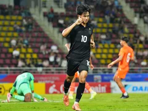 Thắng thuyết phục đội bóng xứ tỷ dân, tuyển Thái Lan đe dọa “cú ăn ba” của HLV Kim Sang-sik