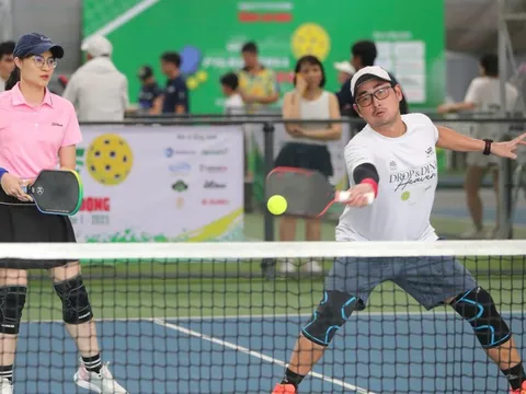 Giao lưu pickleball, sẻ chia với cộng đồng