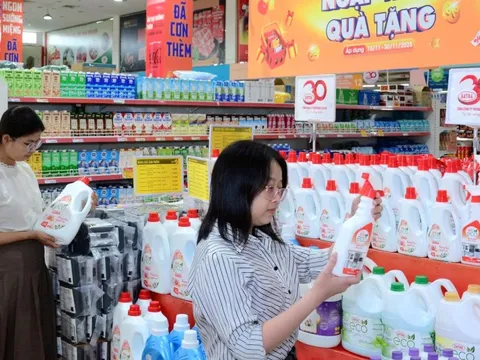 "Mua sắm rộn ràng - Ngập tràn quà tặng" cùng hệ thống bán lẻ SATRA