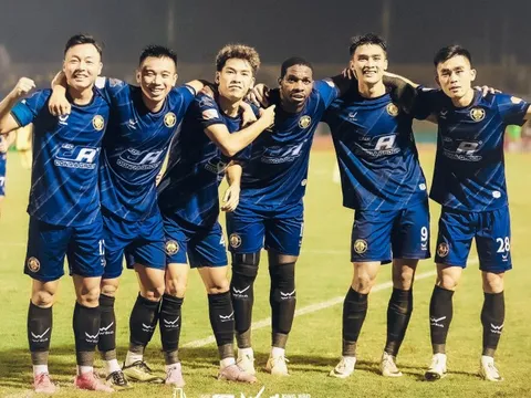 Hàng loạt trụ cột "tháo chạy" khỏi CLB Thanh Hóa