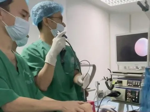 Bé trai 3 tuổi ở Quảng Trị bị kim chọc tủy rơi xuống đường thở khi làm răng