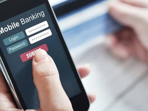 Ngân hàng cảnh báo không tải và sử dụng ngân hàng điện tử trên những điện thoại này