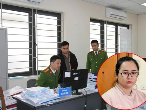 Bắt cán bộ phường Nguyễn Thu Hà và 2 người khác