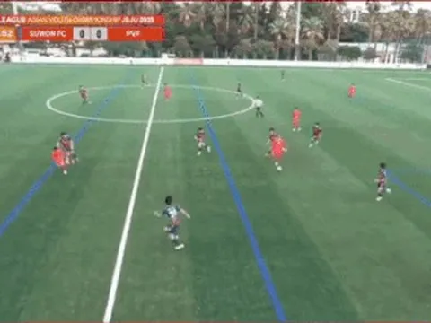 Ghi bàn đẹp mắt, đội bóng Việt Nam giành điểm trước đối thủ Hàn Quốc