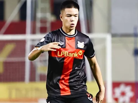 SEA Games: HLV Kim Sang-sik gọi gấp cầu thủ Việt kiều trị giá 10 tỷ, chốt danh sách U22 Việt Nam