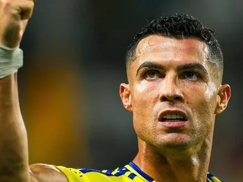 Ronaldo hay nhất Trung Đông?