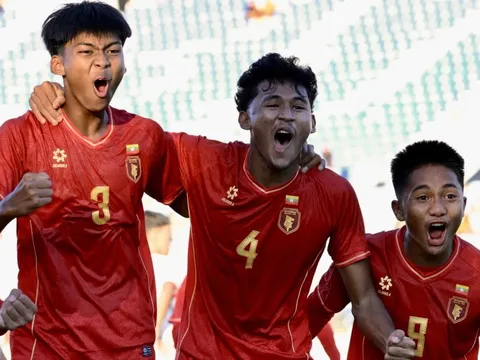 Đội bóng Đông Nam Á thắng sốc ở giải châu lục, mở ra cục diện khó lường ở "bảng tử thần"
