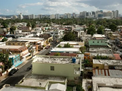 Trung Quốc đưa hơn 900 triệu người thoát nghèo trong gần 30 năm, trong khi người nghèo ở Mỹ tăng 3 lần lên hơn 4 triệu: Đằng sau hệ thống cố hữu của nền kinh tế lớn nhất thế giới