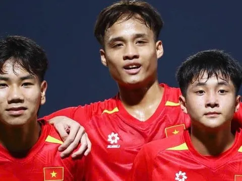 Tuyển Việt Nam đại thắng 14-0, vượt Malaysia giành lấy ngôi nhất bảng giải châu Á