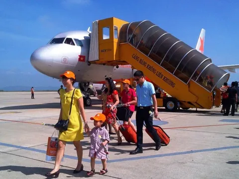 Gần 1.000 tỷ đồng nâng cấp đường băng sân bay Liên Khương thúc đẩy du lịch và nông sản công nghệ cao