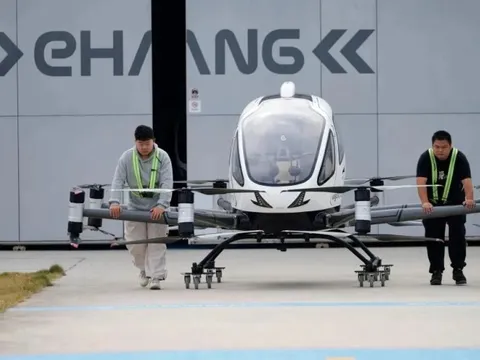 Nhà sản xuất UAV Trung Quốc nhận hàng nghìn đơn đặt hàng sau Triển lãm hàng không Dubai
