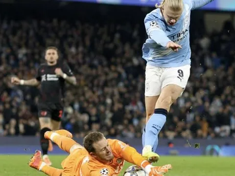 Man City gục ngã trước Leverkusen, Pep Guardiola nhận cột mốc đáng quên