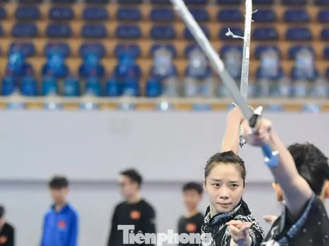 SEA Games 33: Chiêm ngưỡng thần thái đầy mê hoặc của các tuyển thủ wushu Việt Nam