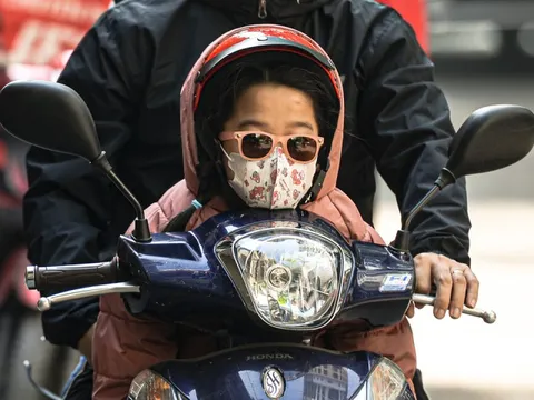 Các trường Hà Nội chủ động cho học sinh nghỉ học nếu không khí 'rất nguy hại'