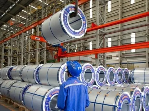 Đường lên HoSE của "ông lớn" ngành tôn mạ: Cầm hơn 3.200 tỷ tiền mặt, lãi quý III tăng 58%