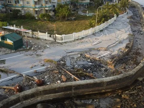 Thanh Hóa: Biển Hải Tiến tan hoang sau 3 cơn bão, chờ hơn 90 tỷ đồng để tái thiết
