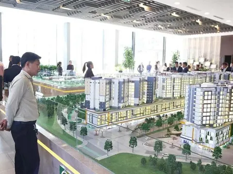 Trung bình một gia đình không chi tiêu gì, mất hơn 27 năm mới mua được nhà