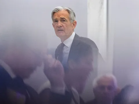 Cuộc họp cuối cùng trong năm đến gần, giới chuyên gia đồng loạt dự báo Fed sẽ hạ lãi suất 0,25 điểm phần trăm bất chấp nội bộ chia rẽ mạnh