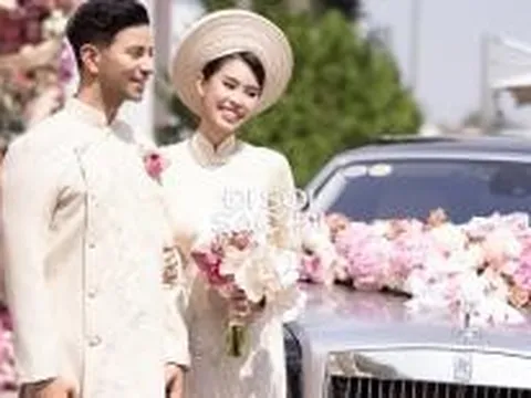 Toàn cảnh đám cưới Tiên Nguyễn: Cô dâu đeo kim cương, ngồi Rolls-Royce về nhà chồng, Tăng Thanh Hà và cả gia đình tỷ phú có mặt
