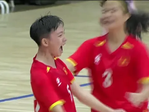 Futsal nữ trở thành đội tuyển thứ 3 của Việt Nam vào chung kết bóng đá SEA Games 33