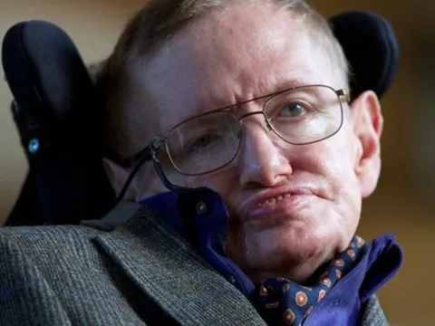 Stephen Hawking đã đúng